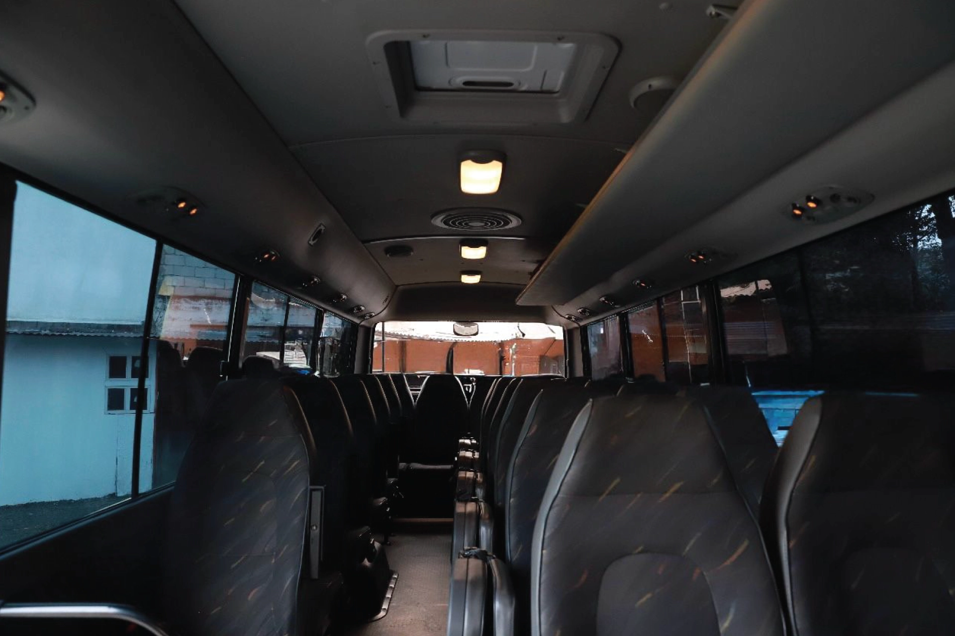 private-shuttle-service-for-groups-guatemala
