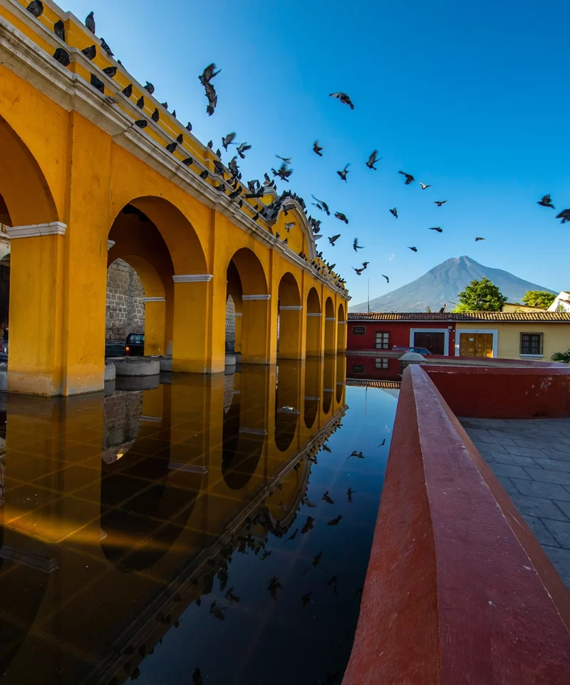 shuttle-service-antigua-guatemala-city-2
