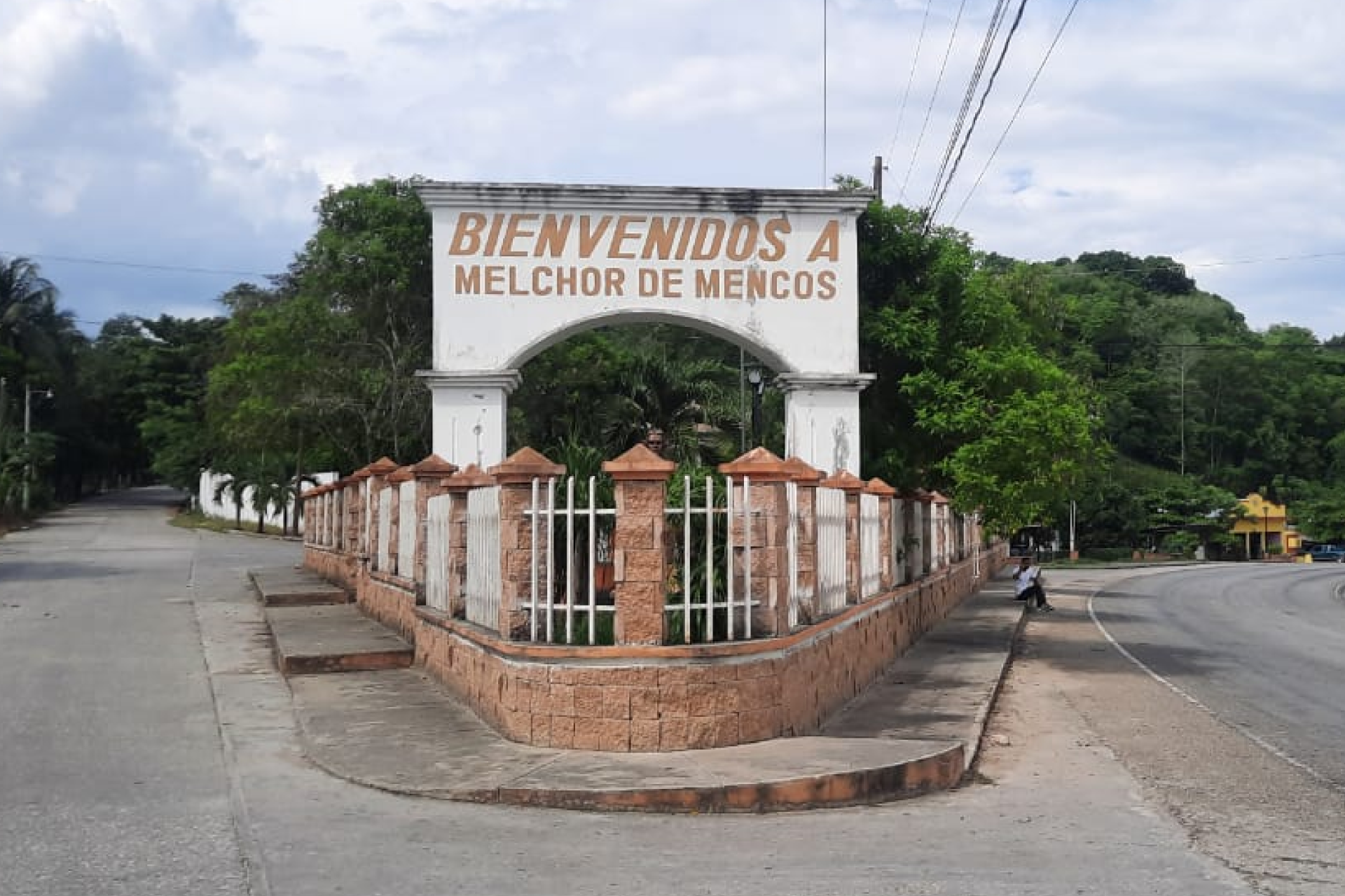 shuttle-to-from-melchor-de-mencos